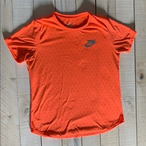 Nike dri fit T-shirt